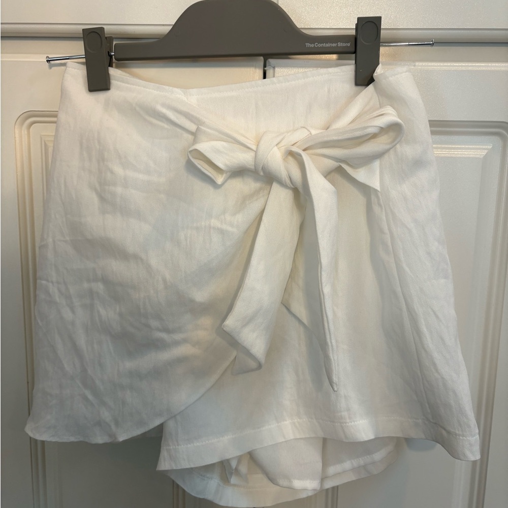 White Wrap Mini Skort with Bow